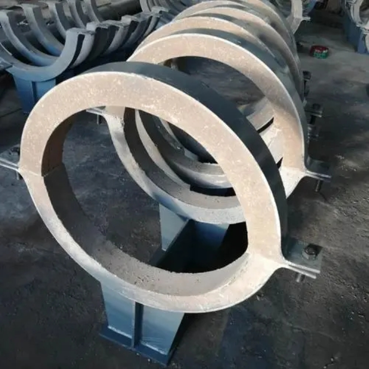 管托